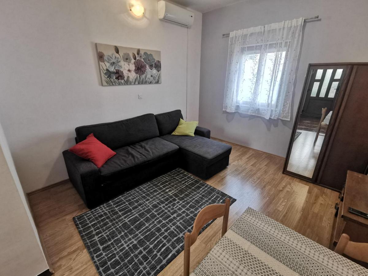 מאקרסקה Uncle Apartment מראה חיצוני תמונה